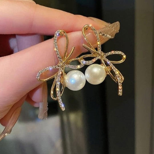 Gold Contemporary High End Studs Pearls Bow Earrings