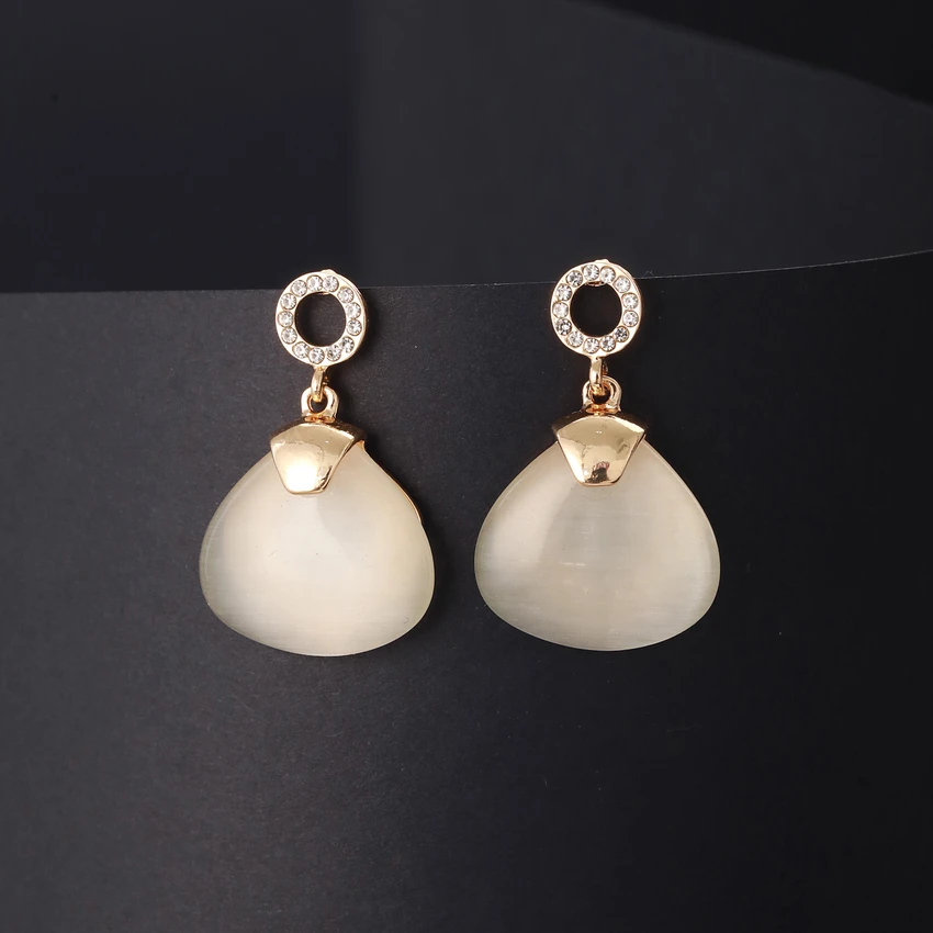 White Shell Acrylic Drop Earrings