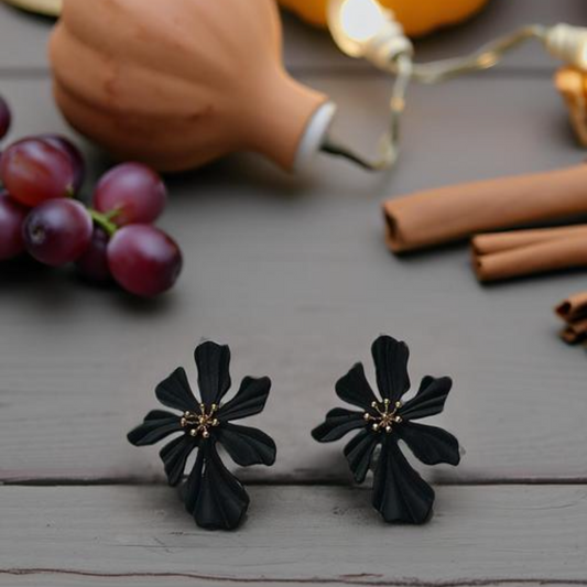 Black Floral Minimal Stud Earrings