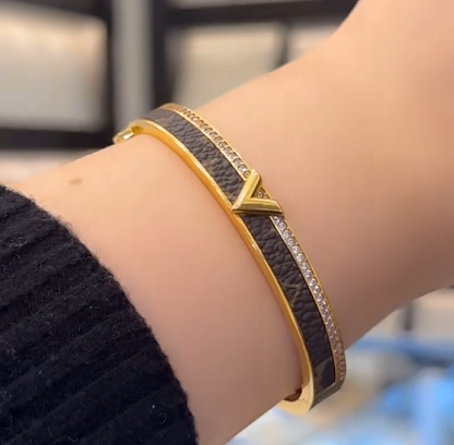 V-Elite Luxe Crystal Edge Bangle